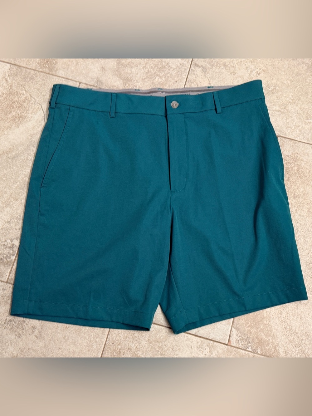 Walter Hagen Teal Flat-Front Golf Shorts